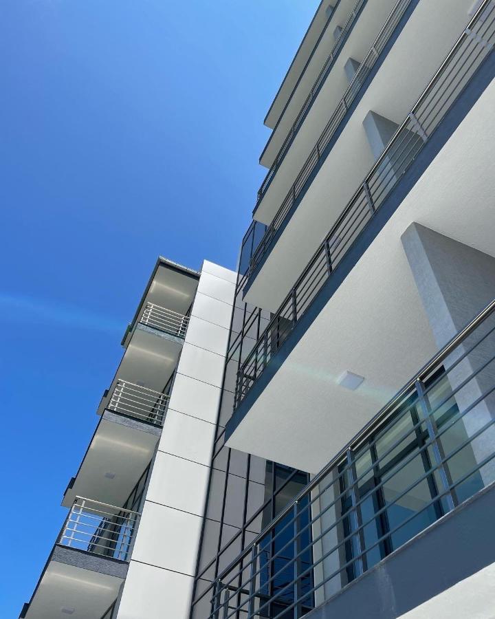 Hotel Biota Kvariati Kültér fotó